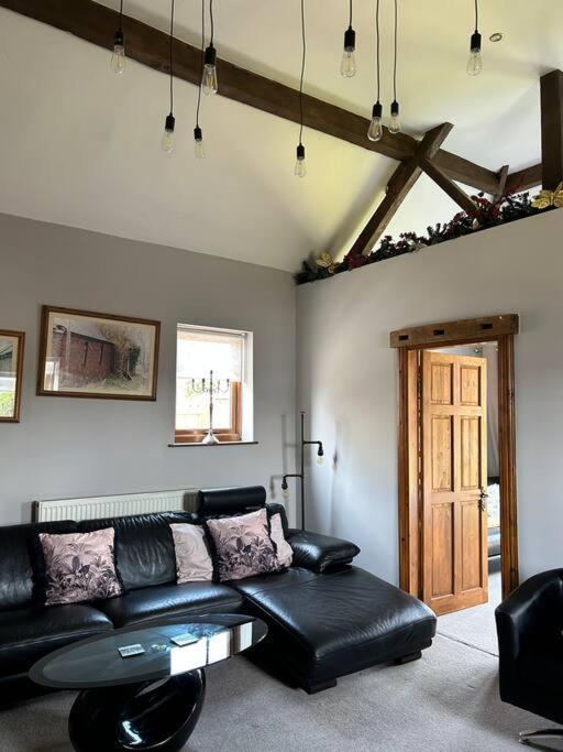 Holmleigh Annexe Apartment Tamworth Ngoại thất bức ảnh